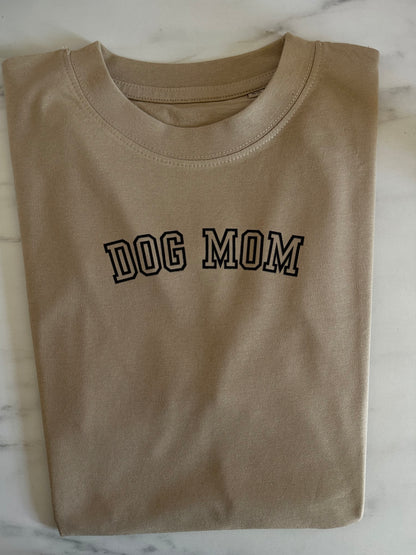 Sporty Dog Mom (Outline) - T-shirt